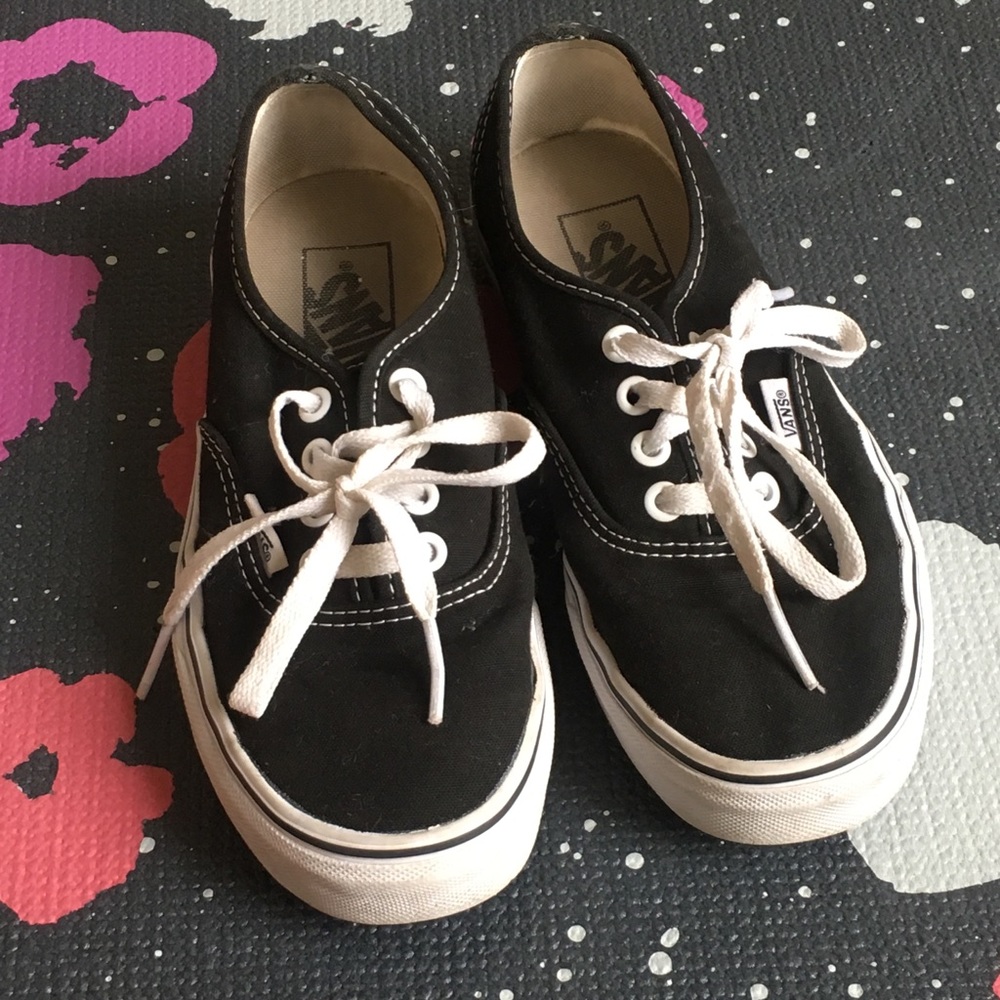 Vans authentic